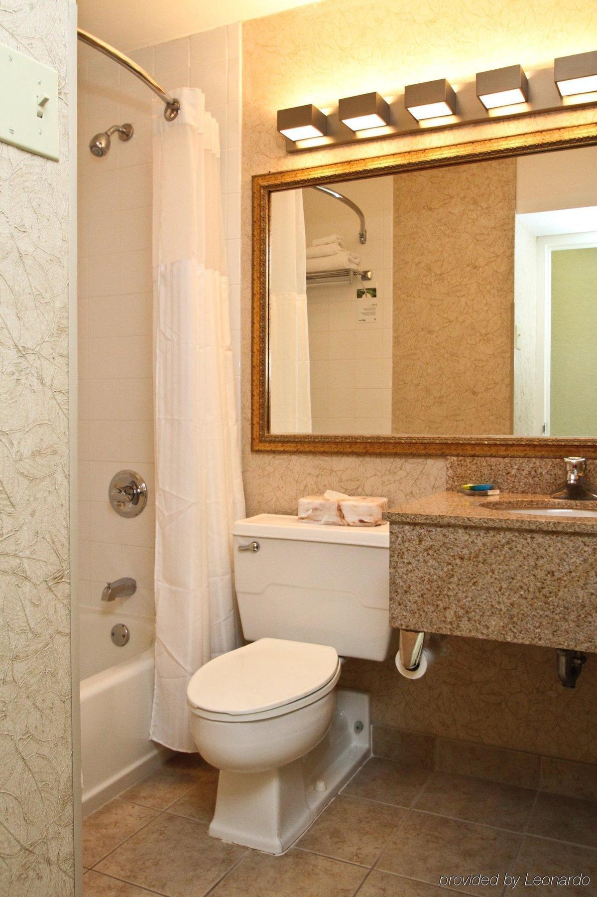 Radisson Rochester Airport Dış mekan fotoğraf